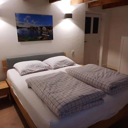 Blrk 285 Bed & Breakfast Rotterdam Bagian luar foto