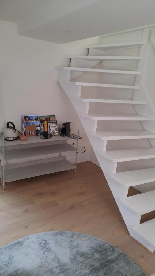 Blrk 285 Bed & Breakfast Rotterdam Bagian luar foto