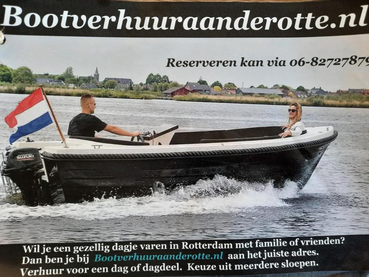 Blrk 285 Bed & Breakfast Rotterdam Bagian luar foto